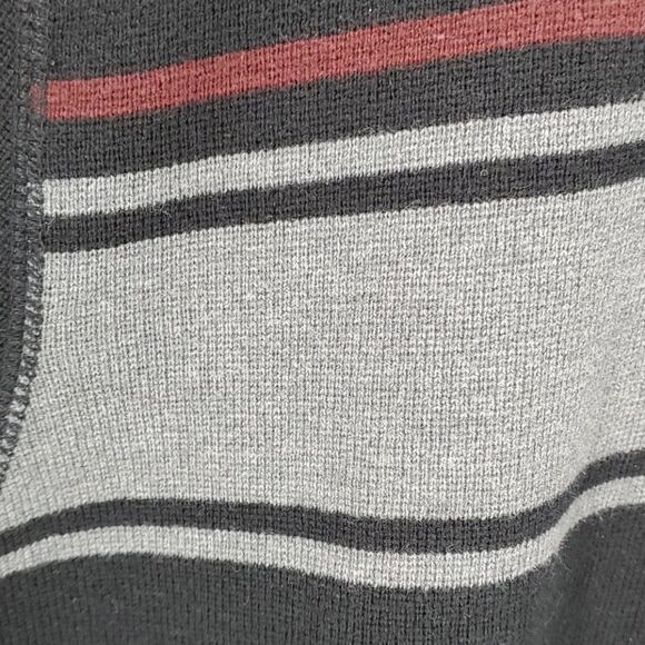 REUNION. Mens pulls over the sweater. XL black a d gray - Picture 3 of 9